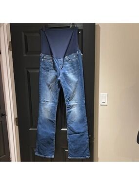 Blue Maternity Jeans from GAP (perfect boot)